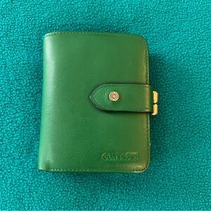 Contacts Green Leather Organizer Wallet